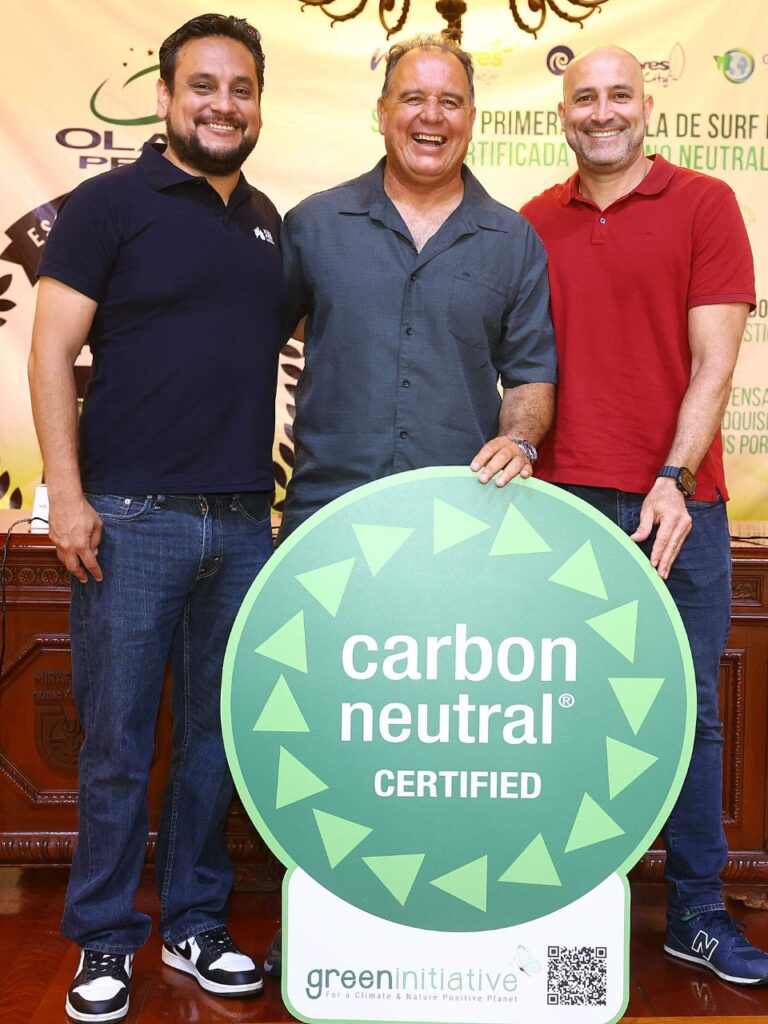 Olas Perú: The World's First Carbon Neutral Surf School